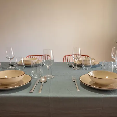 Alvalade 58 - Charming 2 Bedroom With Ac Near The Airport And Center