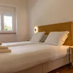 Lägenhet Alvalade 58 - Charming 2 Bedroom With Ac Near The Airport And Center *